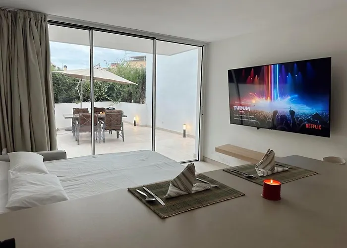 Hideaway Bbq, Pool & Walking Distance Beaches Apartament *
